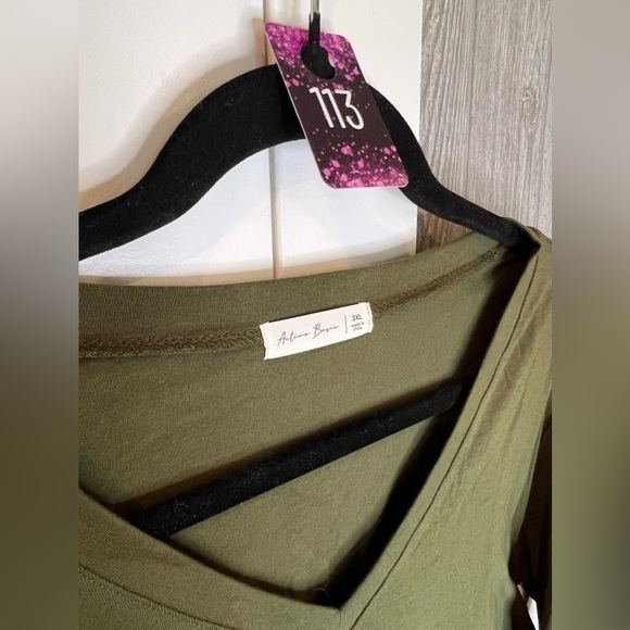 113. NEW Active Basic Olive V-Neck Long Sleeve Tee 3XL - Picture 2 of 5